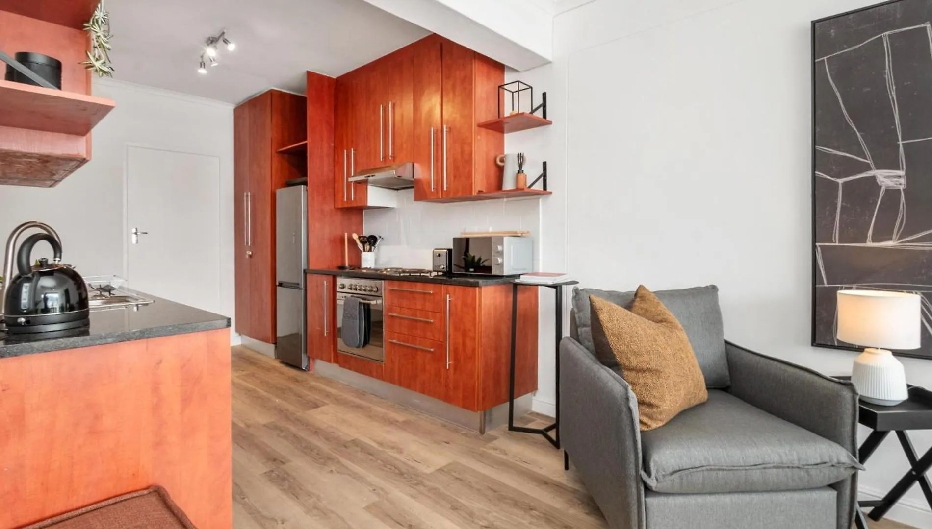 Ravensburg Retreat Modern 3-Bedroom With Mountain Cape Town Apartment